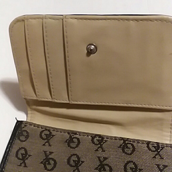 XOXO Bags Xoxo Trifold Wallet Poshmark